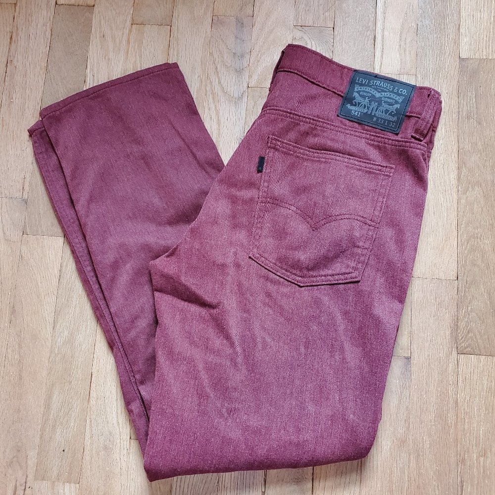 Levi's 541 Brick Red Athletic Fit Jeans Men's Size 33x32